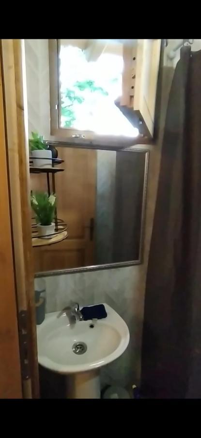 Still Cabin Цетине Экстерьер фото